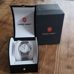 SWISS ARMY VICTORINOX watch